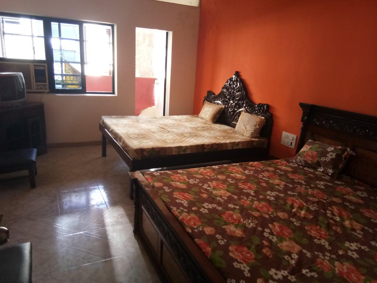 Grand Galaxy Hotel Krishna Nashik Eksteriør billede